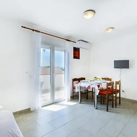 Citrus Apartmán Turanj