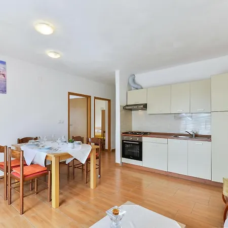 Citrus Apartmán Turanj
