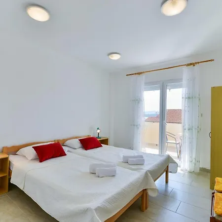 Appartement Citrus Turanj